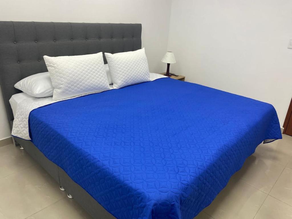 Aparta Hotel Montealegre Богота Екстер'єр фото